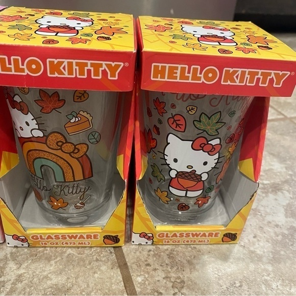 Hello Kitty Halloween Fall Glass Set NEW 5 Collection Glitter Sparkle Pumpkin - Picture 4 of 5
